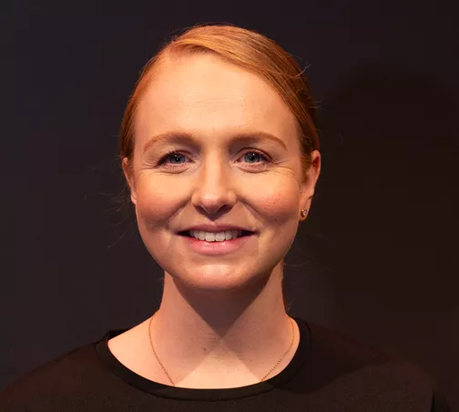 Amy headshot profile